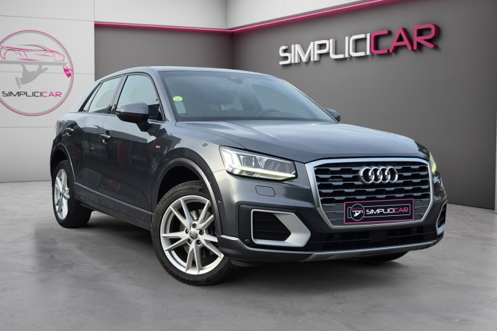 AUDI Q2